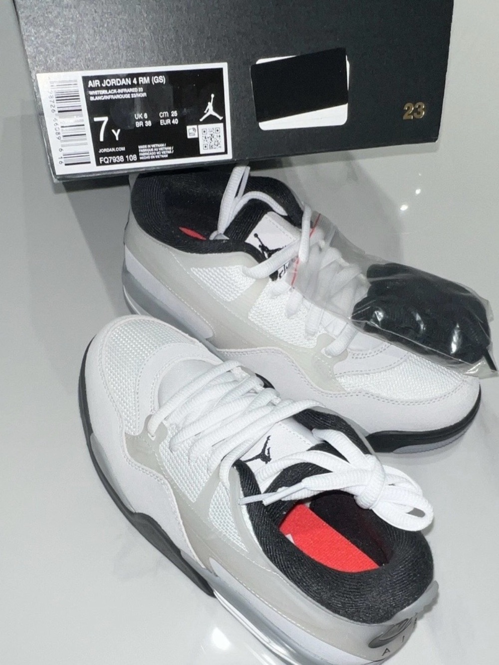 Jordan Air Jordan 4 RM (GS) White Black Red Youth Sneakers